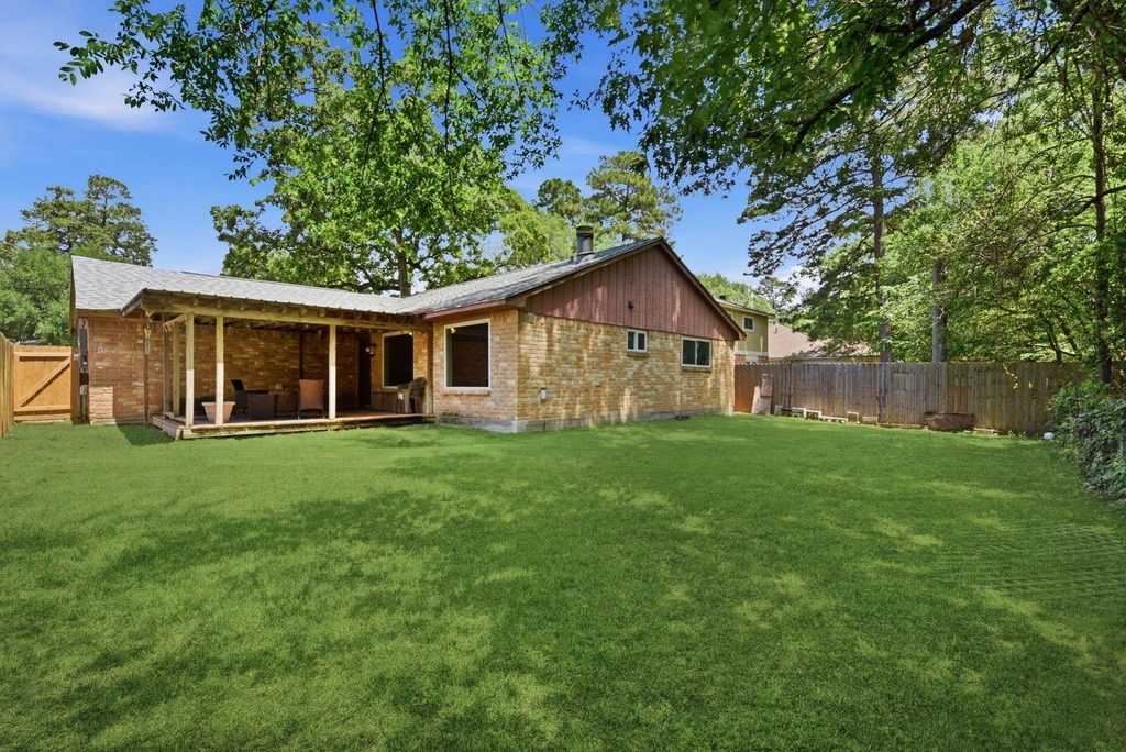 3008 Hunnington Drive - Photo 18