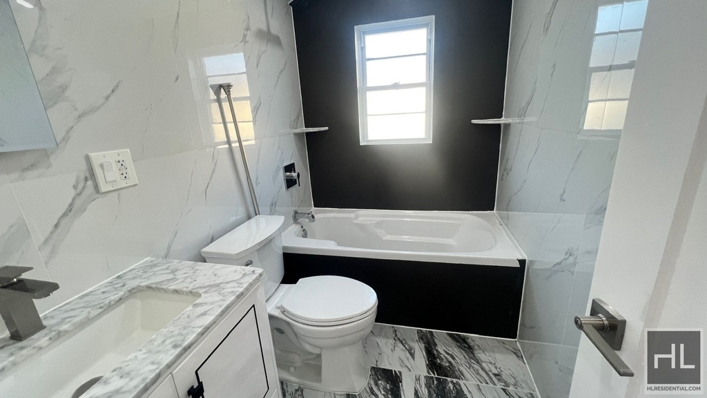153-23 123 Avenue - Photo 9