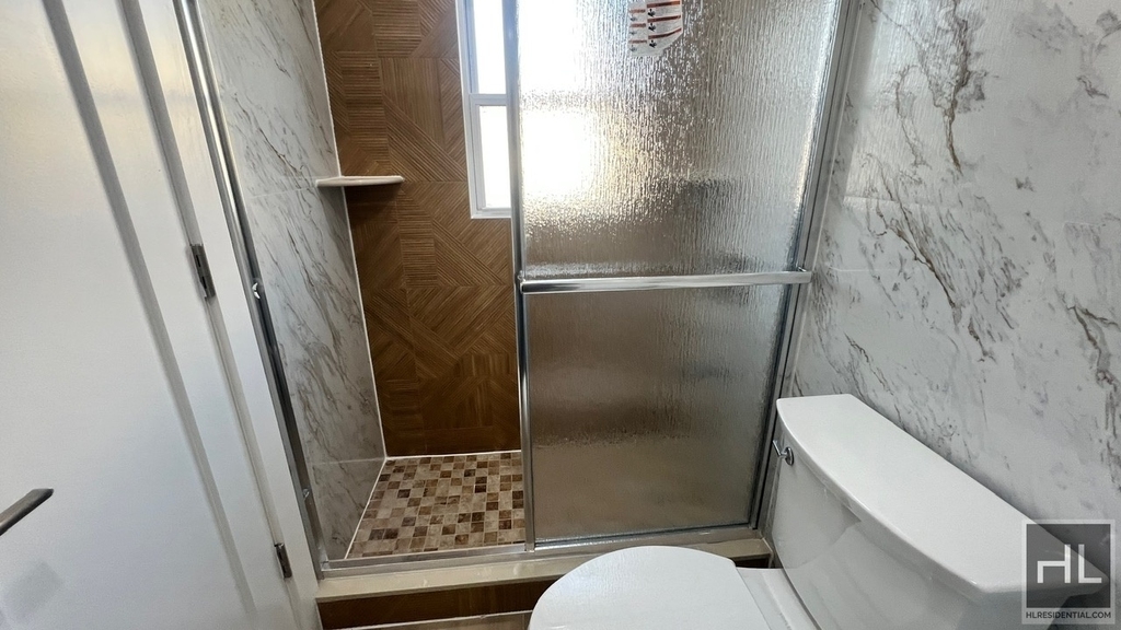 153-23 123 Avenue - Photo 12
