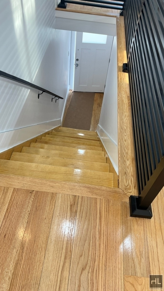 153-23 123 Avenue - Photo 8