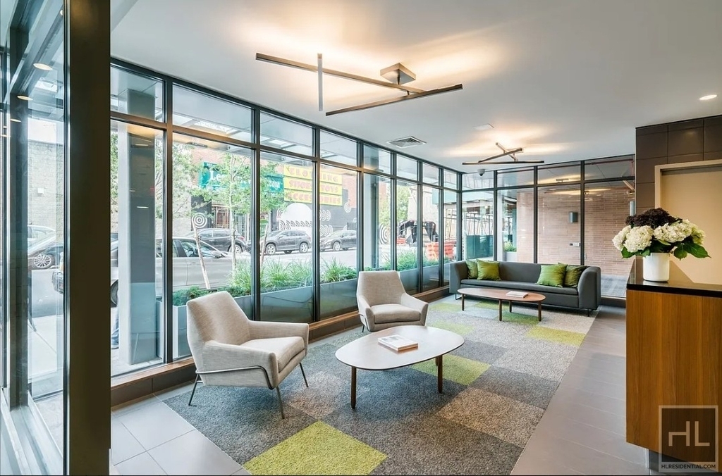 310 Clarkson Avenue - Photo 13