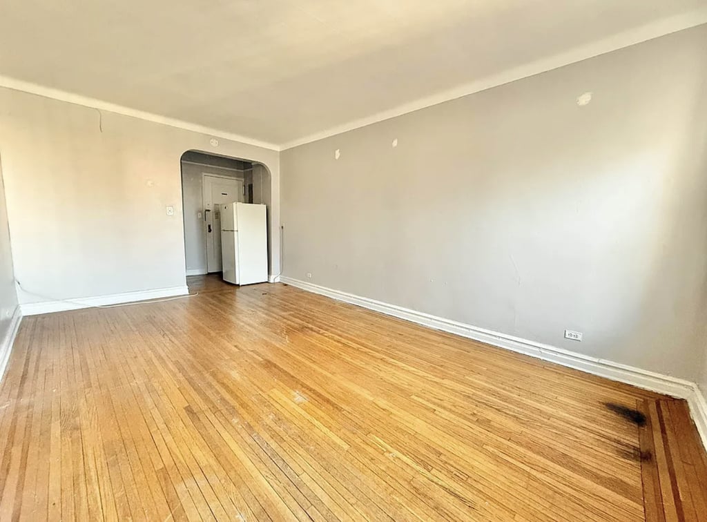 209 Underhill Avenue - Photo 1