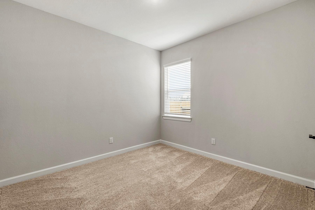 15761 Bayberry Trace Drive - Photo 17