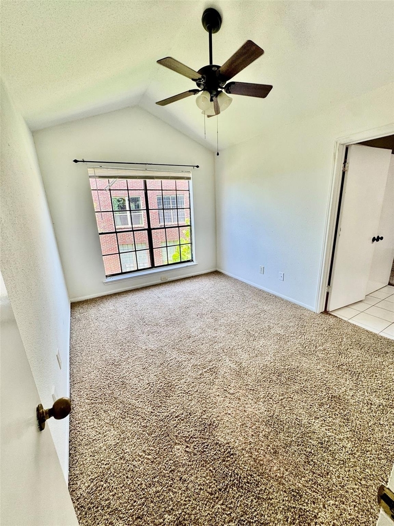8055 Cambridge Street - Photo 7