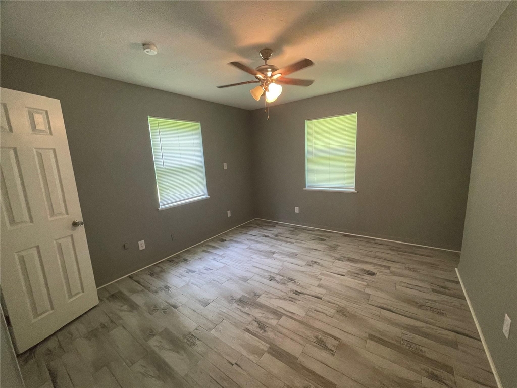 1015 Dogwood Avenue - Photo 10