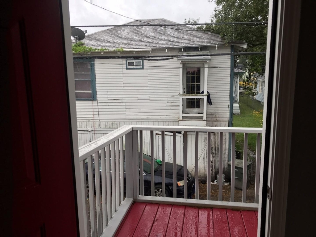 690 Avenue E - Photo 1