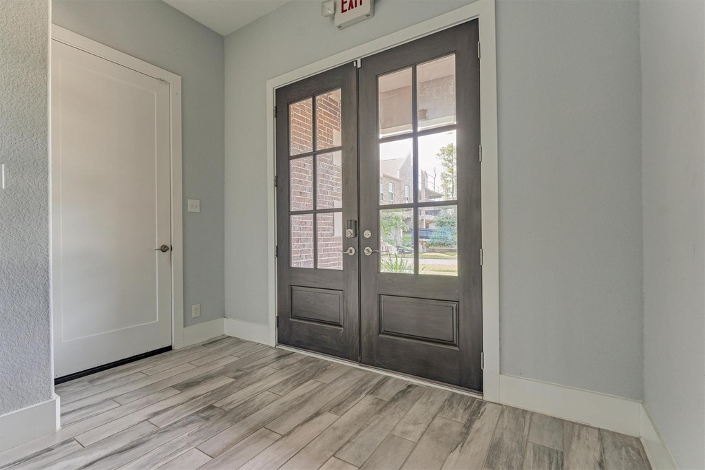 2113 Solstice Boulevard - Photo 11
