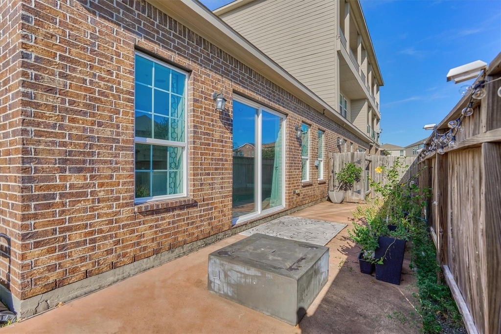 2113 Solstice Boulevard - Photo 47