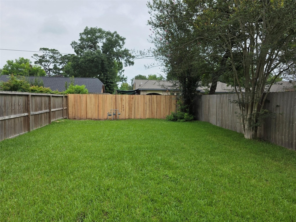 1615 Hazelwood Street - Photo 14