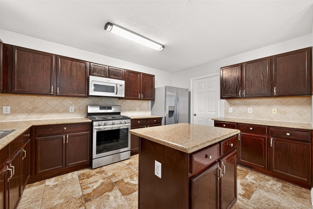 15007 Sugar Sands Drive - Photo 14