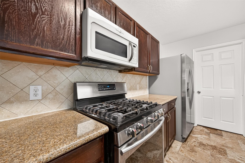 15007 Sugar Sands Drive - Photo 15