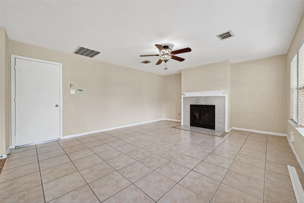 16102 Flatridge Court - Photo 17