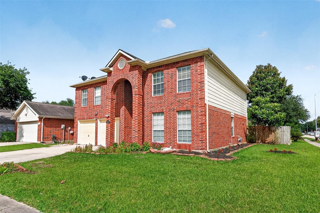 16102 Flatridge Court - Photo 3