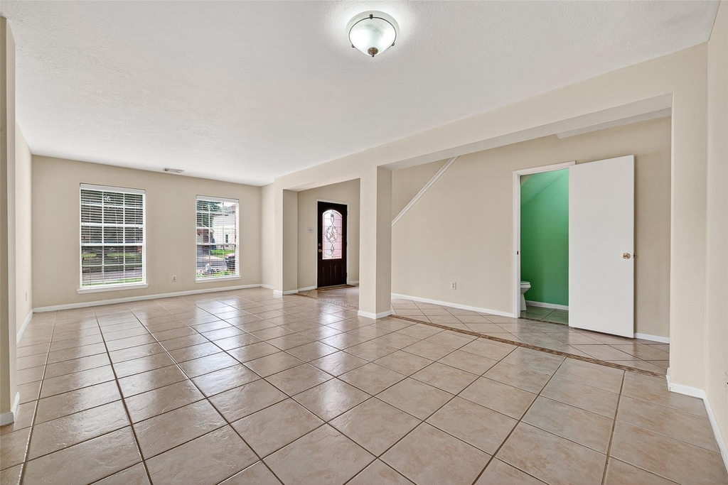 16102 Flatridge Court - Photo 7