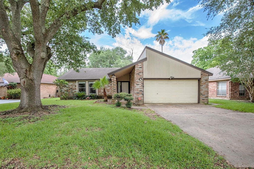 15106 Silverman Street - Photo 29