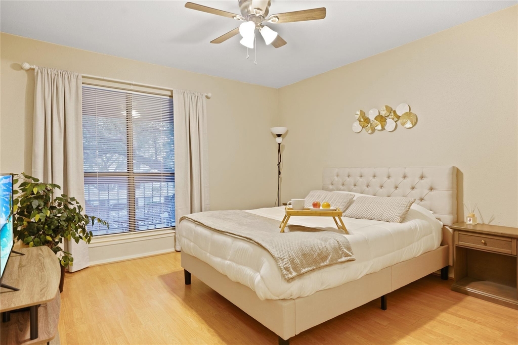 7950 N Stadium Drive - Photo 5