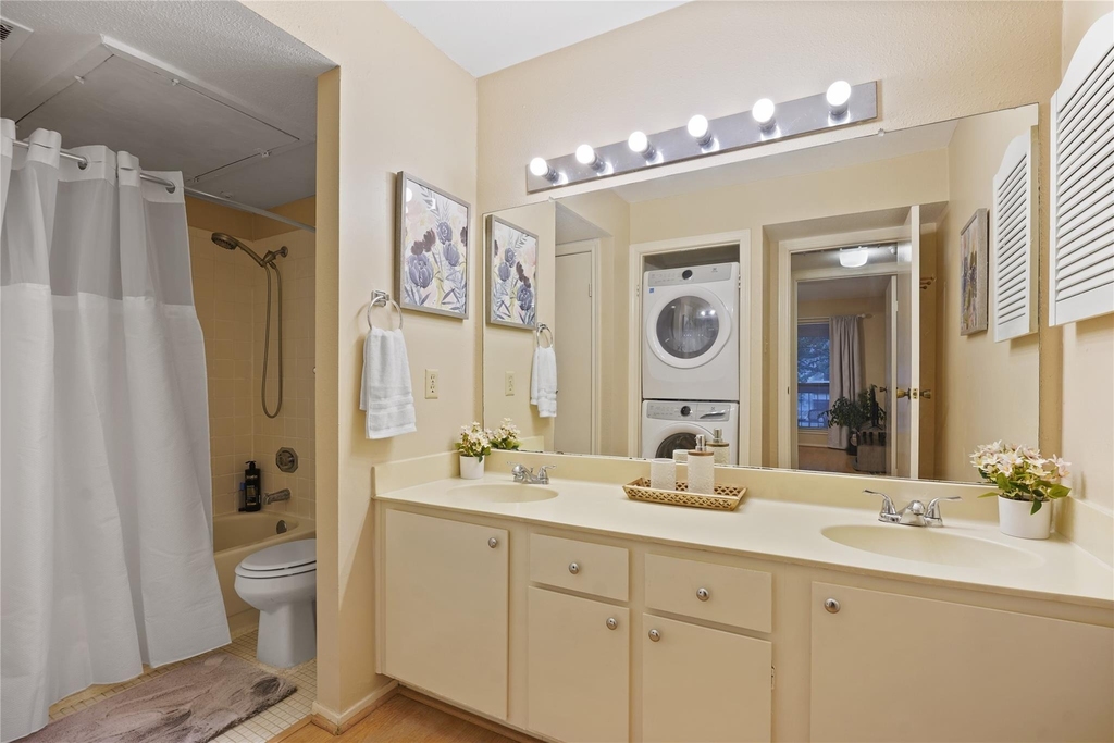 7950 N Stadium Drive - Photo 3