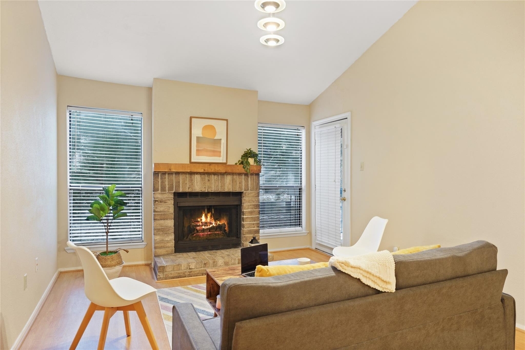 7950 N Stadium Drive - Photo 0