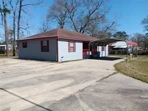 21427 North Street - Photo 0