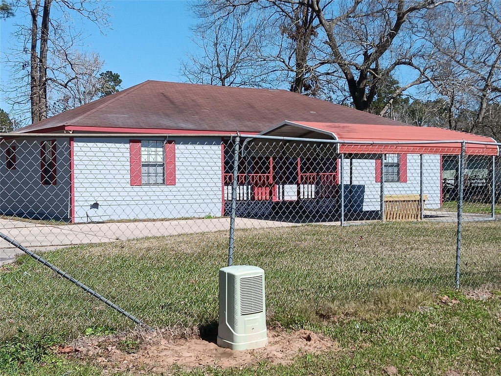 21427 North Street - Photo 1
