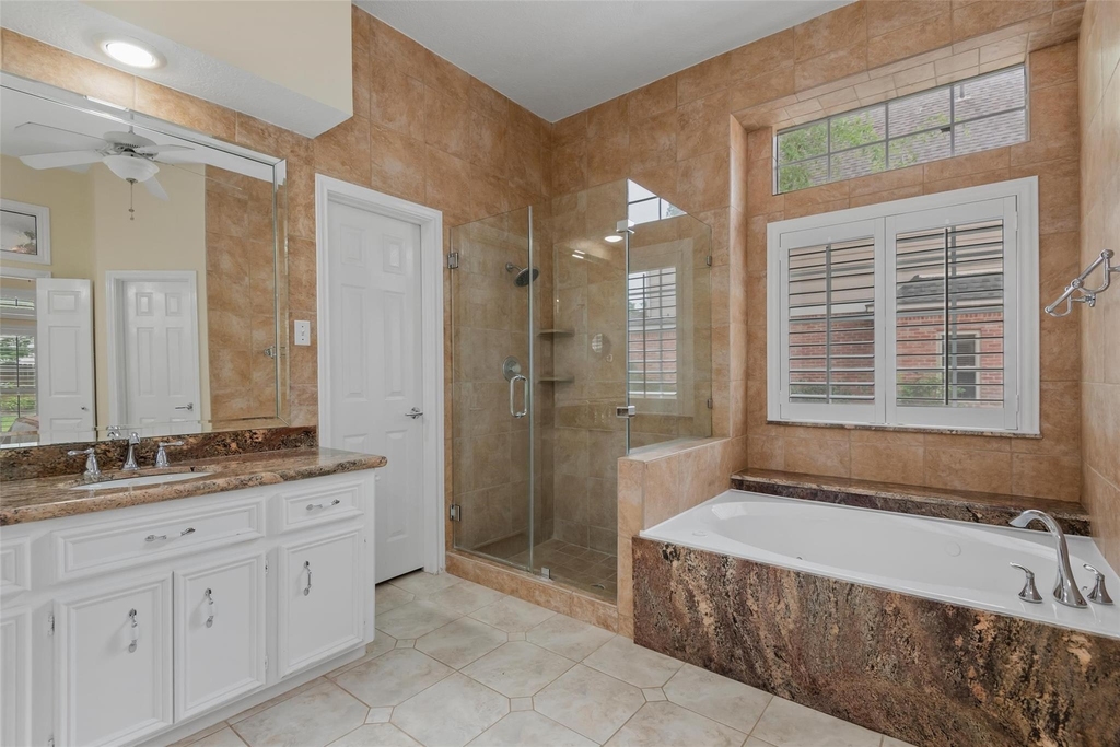 1811 Wild Plum Court - Photo 20