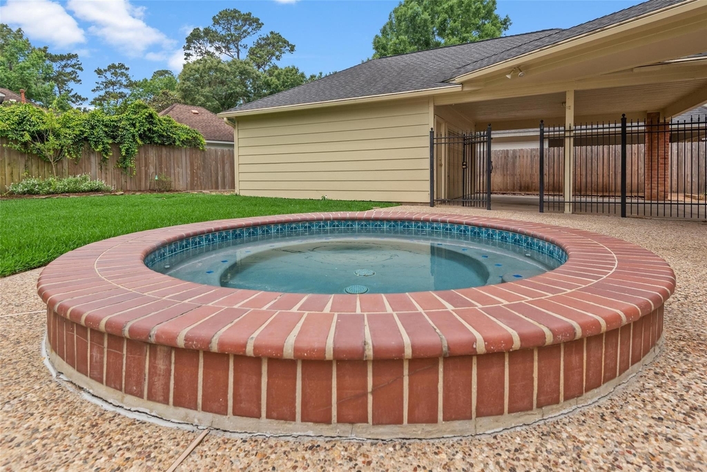 1811 Wild Plum Court - Photo 37