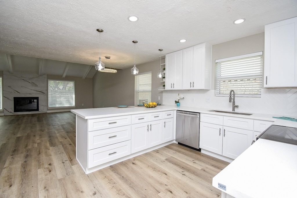 2835 Colony - Photo 8