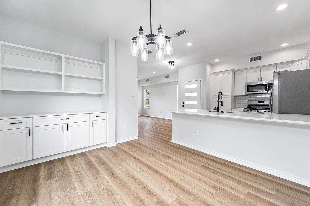 785 Fortune Street - Photo 5
