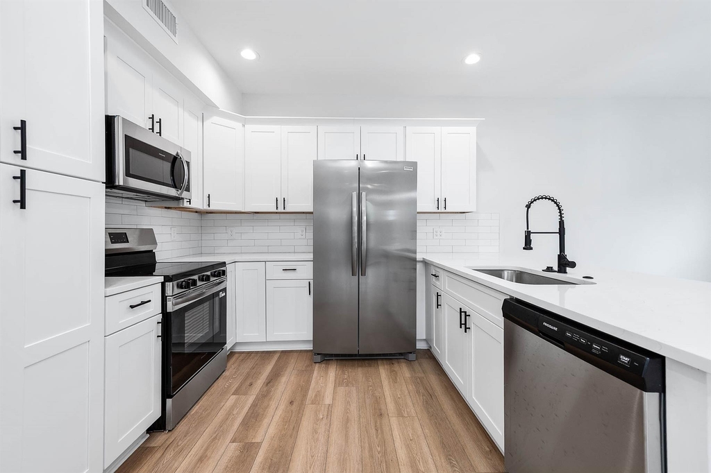 785 Fortune Street - Photo 8