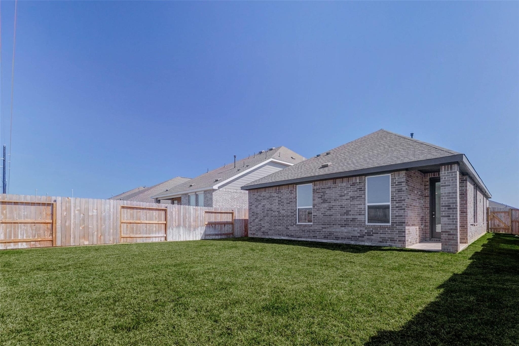 27410 Sweetwater Bay Drive - Photo 31