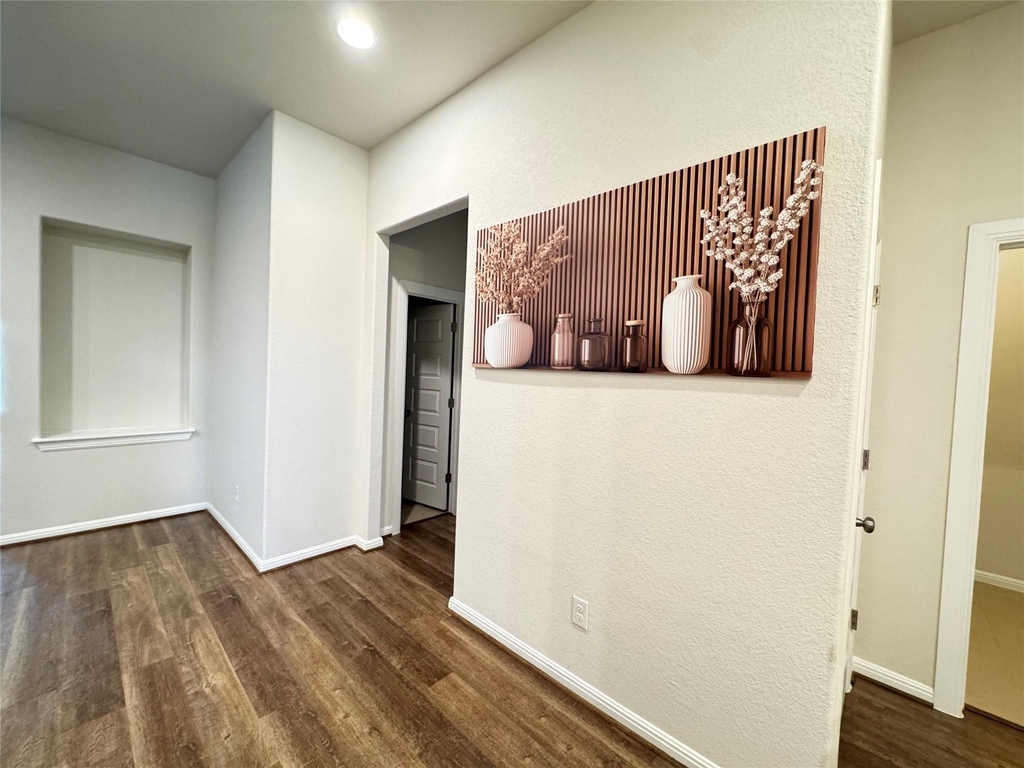 113 Thurston Drive - Photo 4