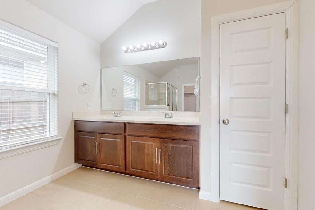 113 Thurston Drive - Photo 15