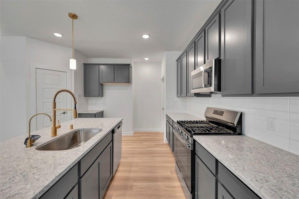32510 Lantana Fields Road - Photo 3