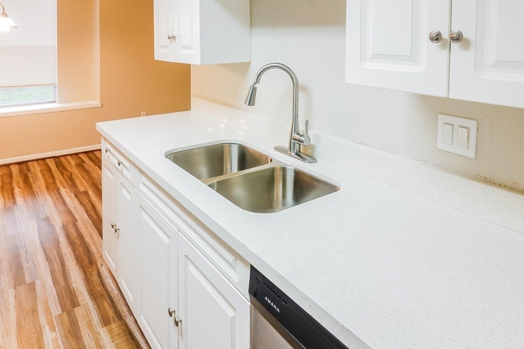 22831 Capitol Landing Lane - Photo 4
