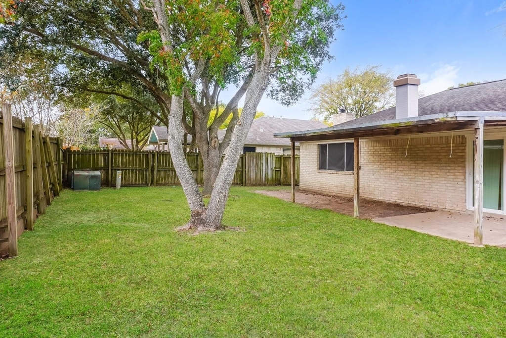 22831 Capitol Landing Lane - Photo 10