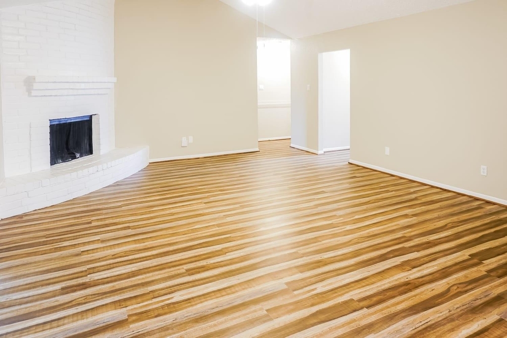 22831 Capitol Landing Lane - Photo 2