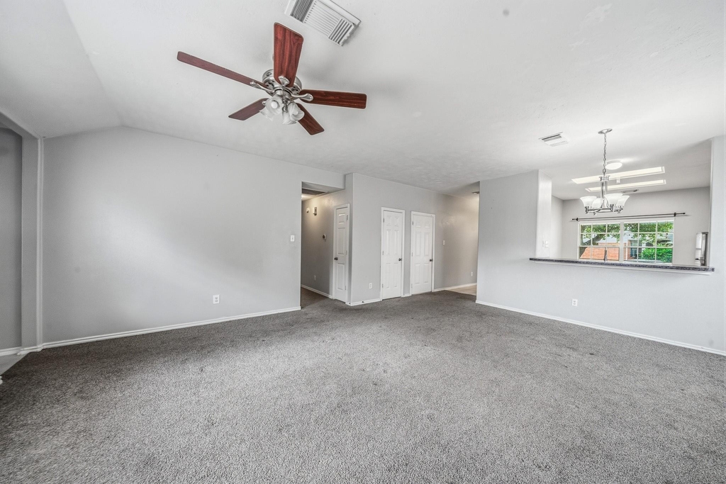 7107 Piney Meadow Court - Photo 9