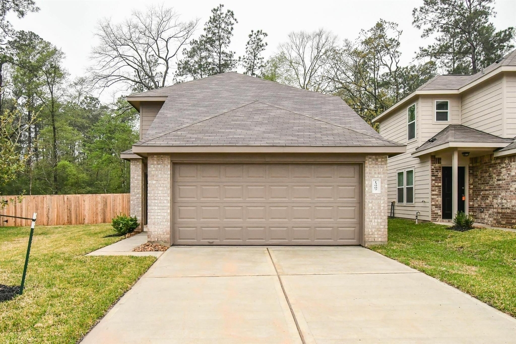 13907 Westfield Drive - Photo 0