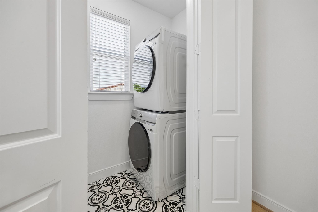 4621 Maxie Street - Photo 25