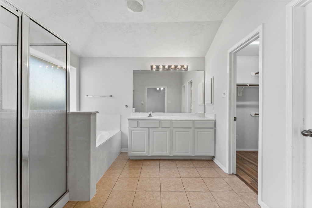 30218 Deleon Fields Drive - Photo 26
