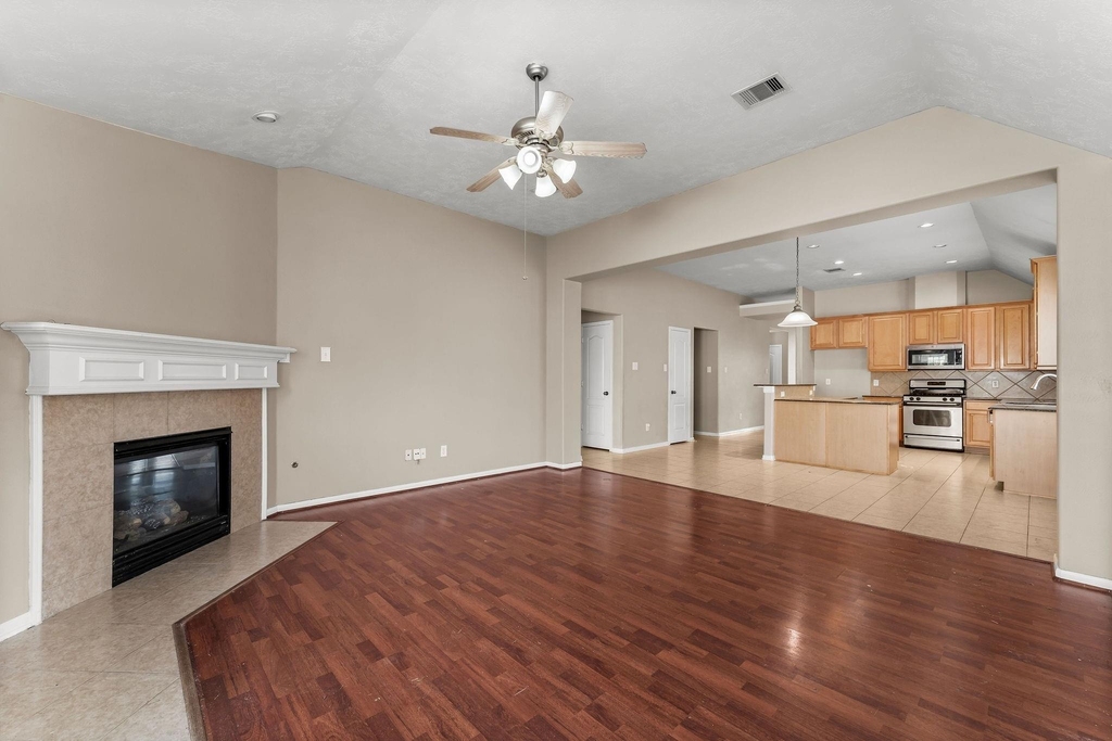 30218 Deleon Fields Drive - Photo 12