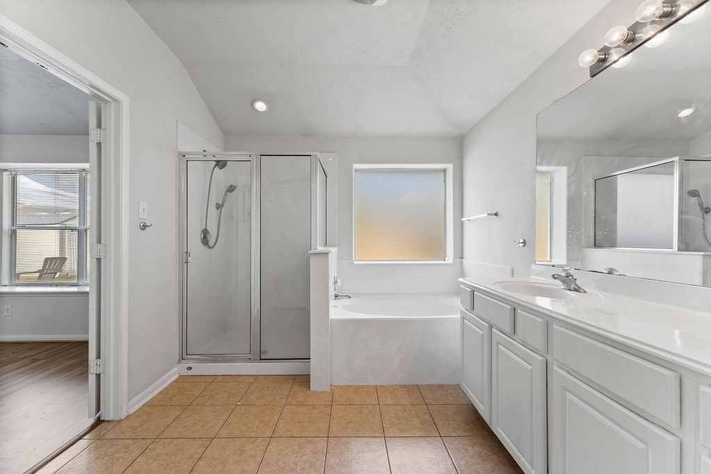 30218 Deleon Fields Drive - Photo 28