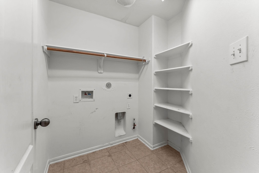 30218 Deleon Fields Drive - Photo 20