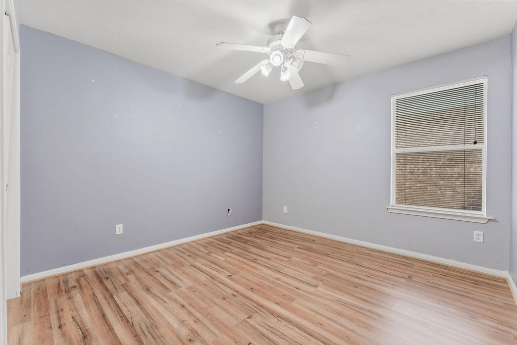 30218 Deleon Fields Drive - Photo 32