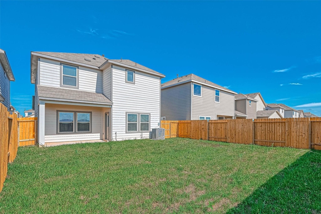 7910 Cypress Country Drive - Photo 34