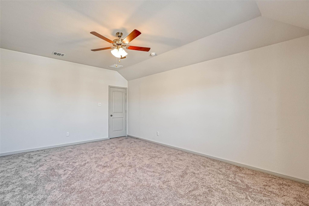 7910 Cypress Country Drive - Photo 32