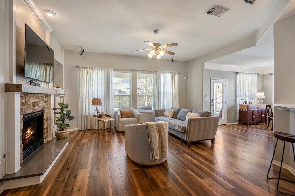 17603 Fall River Pass Court - Photo 12