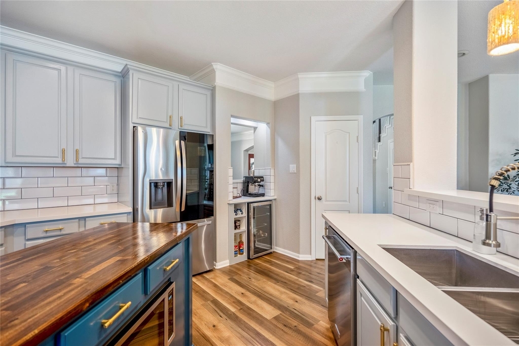 17603 Fall River Pass Court - Photo 22