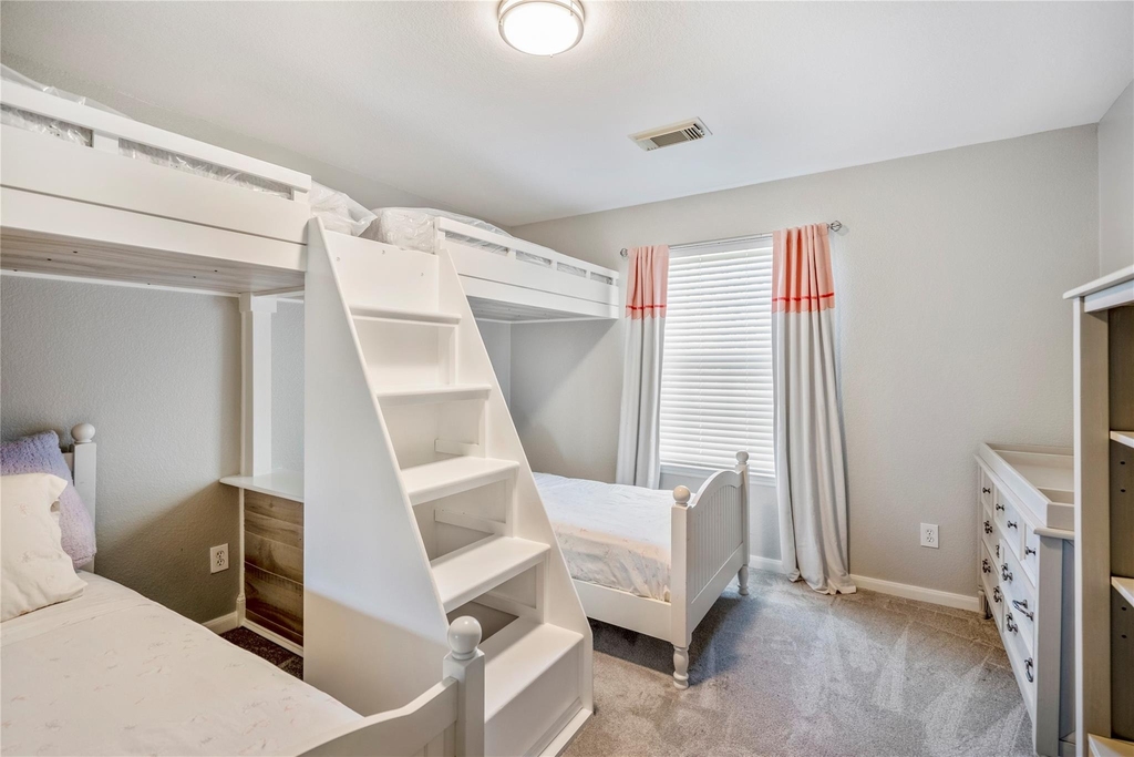 17603 Fall River Pass Court - Photo 33
