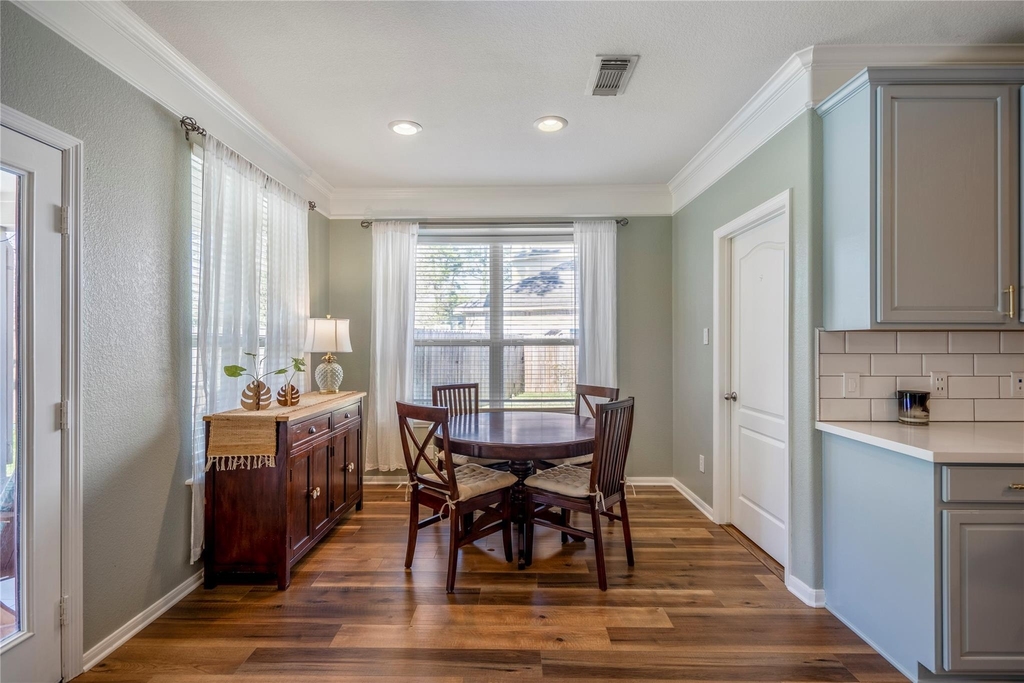 17603 Fall River Pass Court - Photo 15